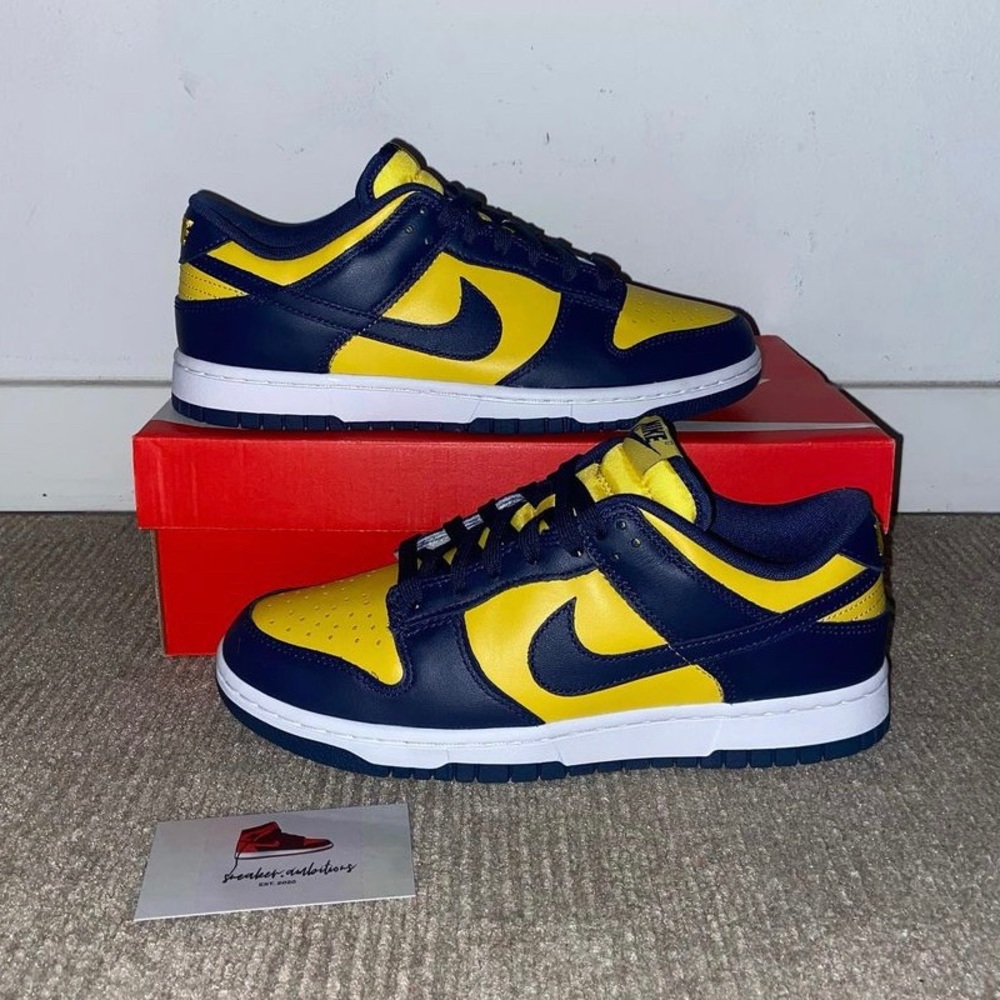 SOLD ❌ Nike Dunk Low Michigan 2021 Size 8